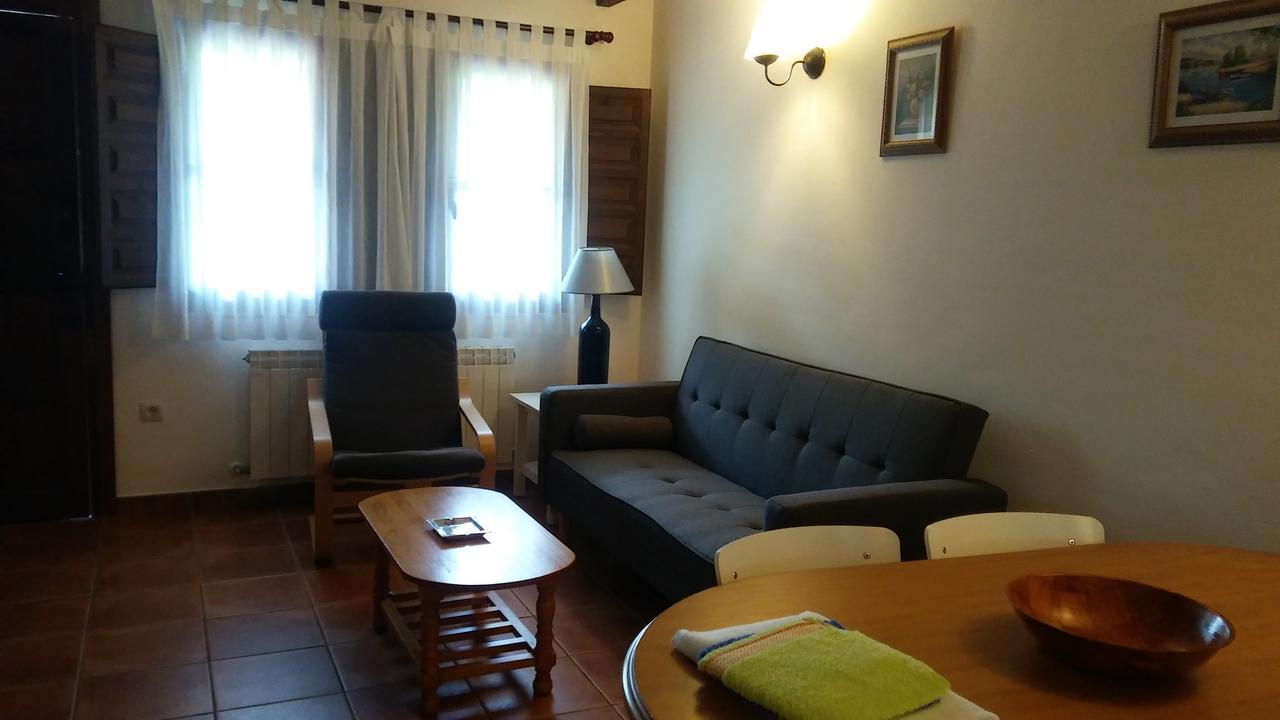Apartamentos Rurales La Fuente De Bascones Villahormes Kültér fotó