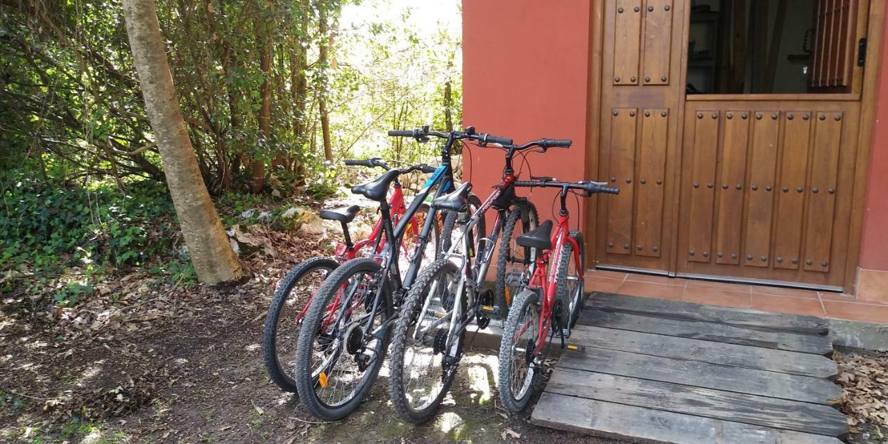 Apartamentos Rurales La Fuente De Bascones Villahormes Kültér fotó